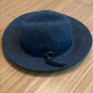 Lucky Brand 100% Wool Hat